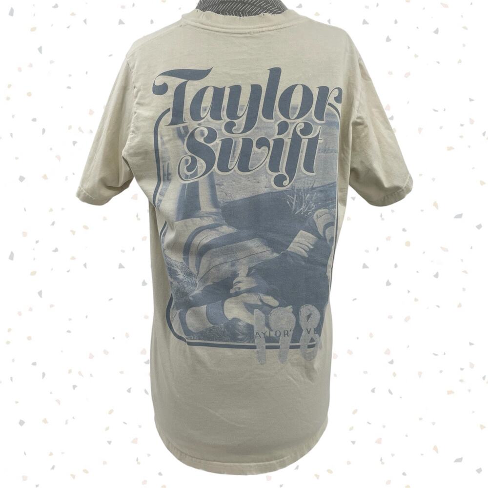 Taylor Swift 1989 Yellow Photo Tee Stay Album Seagulls Distressed Size S